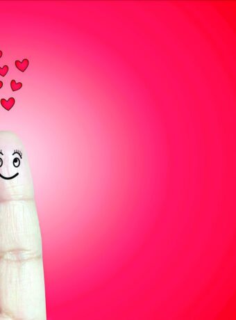 Happy,Couple,Looking,At,Each,Other,In,Love,-,Love