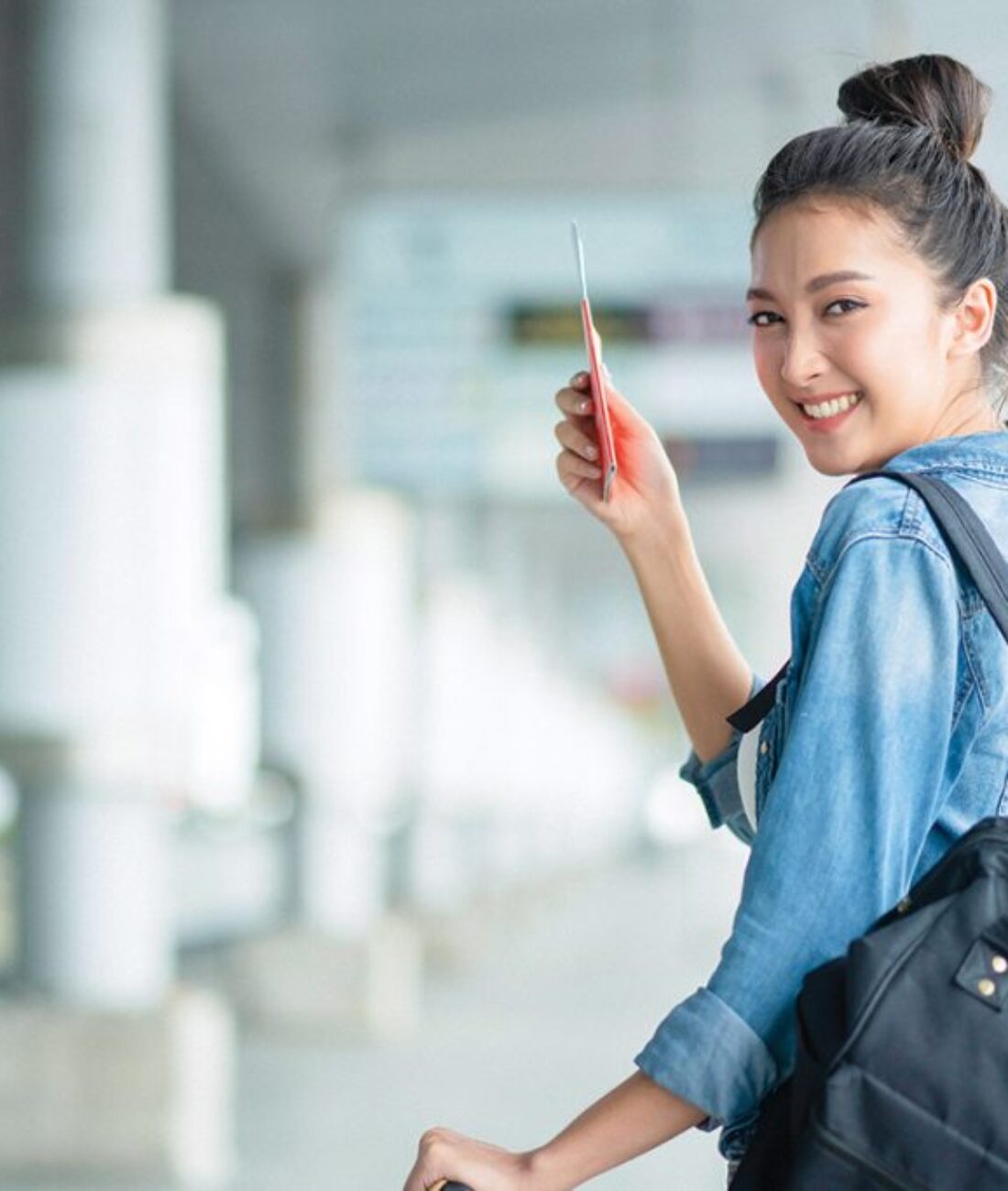 attractive-asian-female-woman-wearing-casual-travel-cloth-walking-waiting-transit-departure-building-outdoor-backgroundasian-female-travel-concept