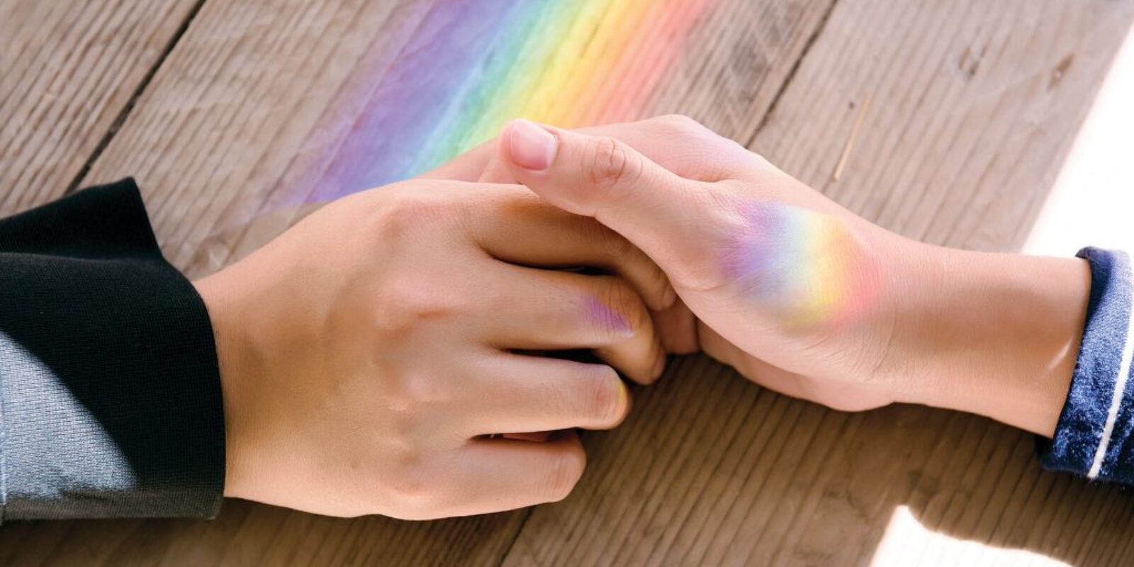 togetherness-wooden-prism-light-cares