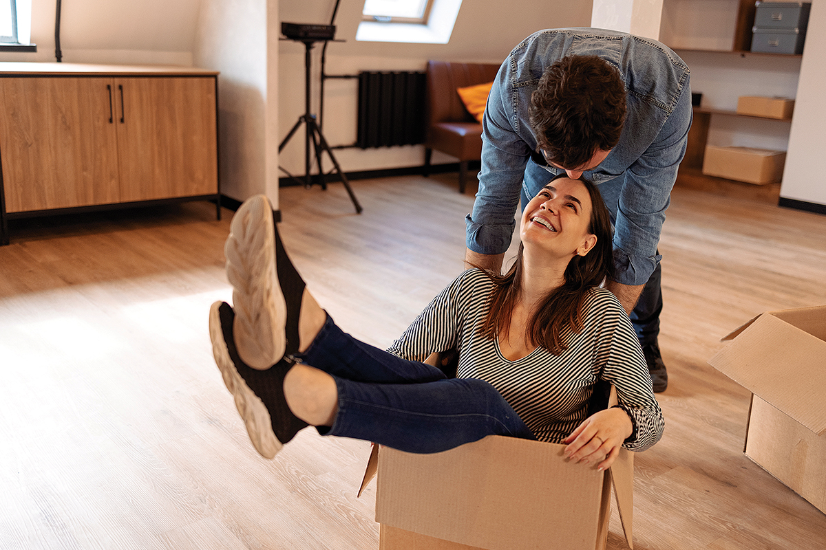 Do Men Really Have A Say in Decorating Decisions in the House?