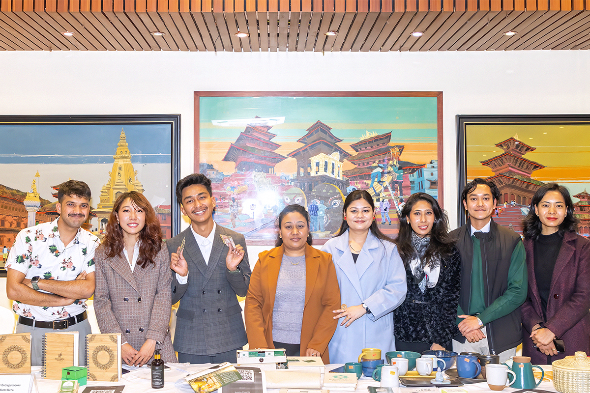 Briddhi: Byapar Briddhi Bikalpa at Aloft